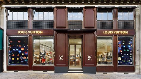 biggest louis vuitton store|louis vuitton store locations.